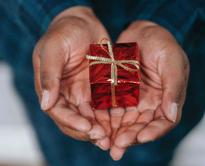 5 Gifts that Support Women’s Causes and Make the Recipient Feel Truly Special